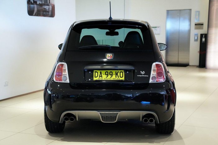 2014 Abarth 595 Competizione