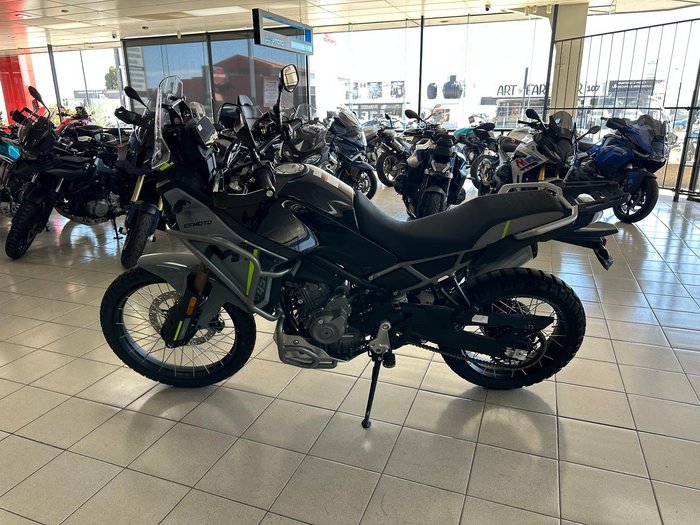 2025 CFMOTO 450MT MT Grey