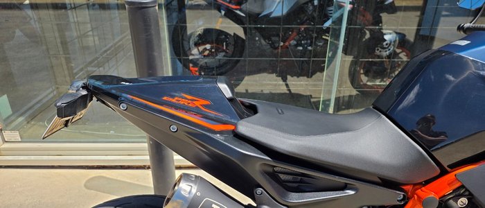 2023 Ktm 890 DUKE R ORANGE
