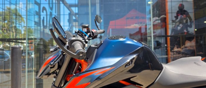 2023 Ktm 890 DUKE R ORANGE