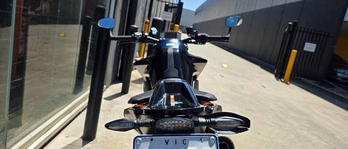 2023 Ktm 890 DUKE R ORANGE