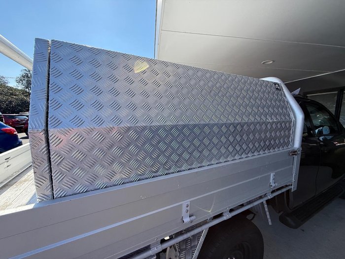 2020 Toyota Hilux SR