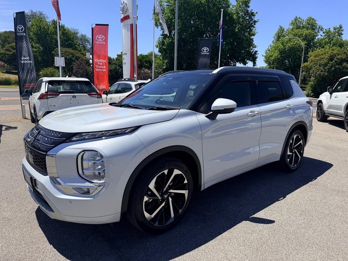 2023 Mitsubishi Outlander Exceed Tourer