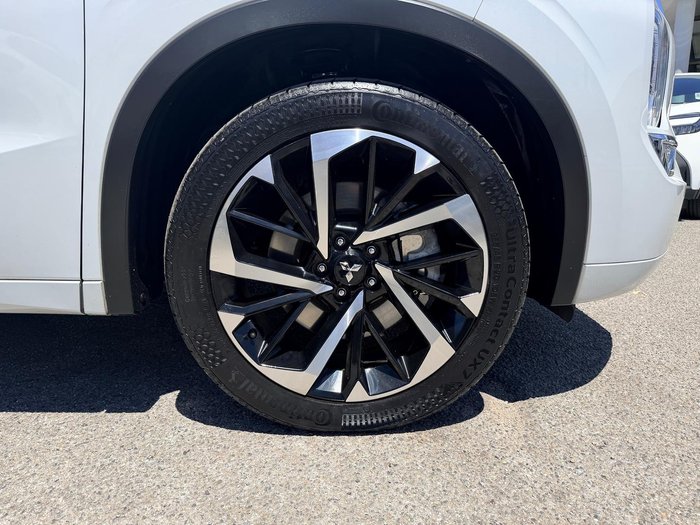 2023 Mitsubishi Outlander Exceed Tourer