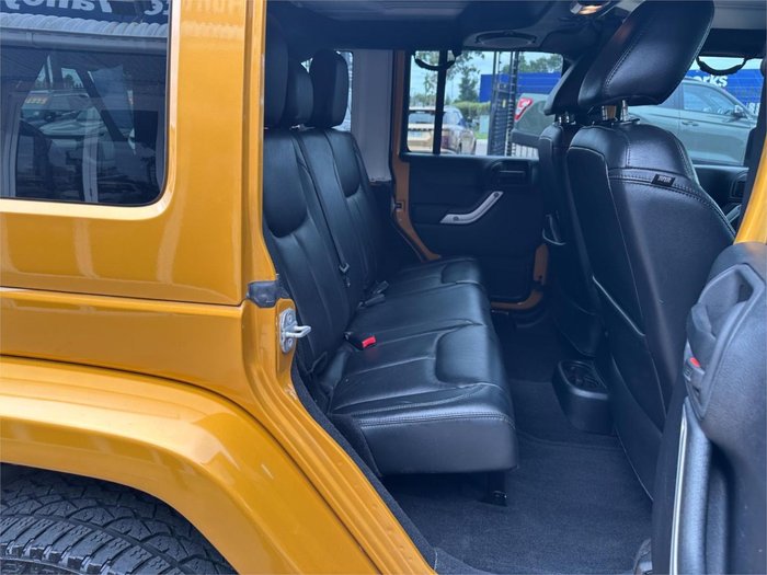 2013 Jeep Wrangler Unlimited Overland JK MY14 4X4 Crush