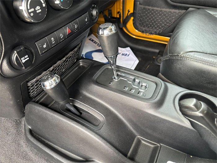 2013 Jeep Wrangler Unlimited Overland