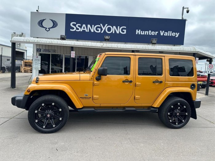 2013 Jeep Wrangler Unlimited Overland