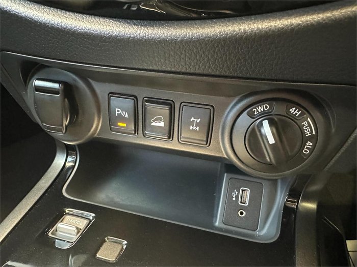 2021 Nissan Navara PRO-4X