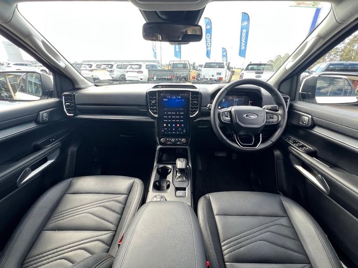 2025 Ford Everest Trend