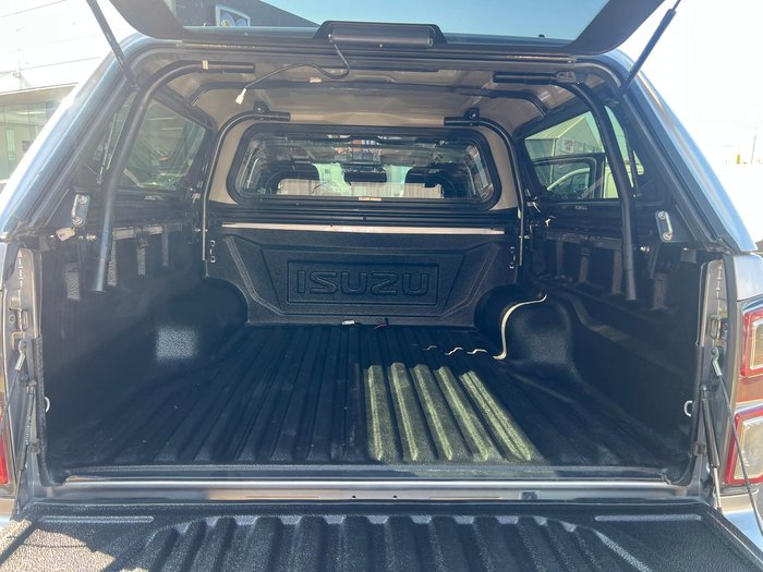 2021 Isuzu D-MAX LS-U