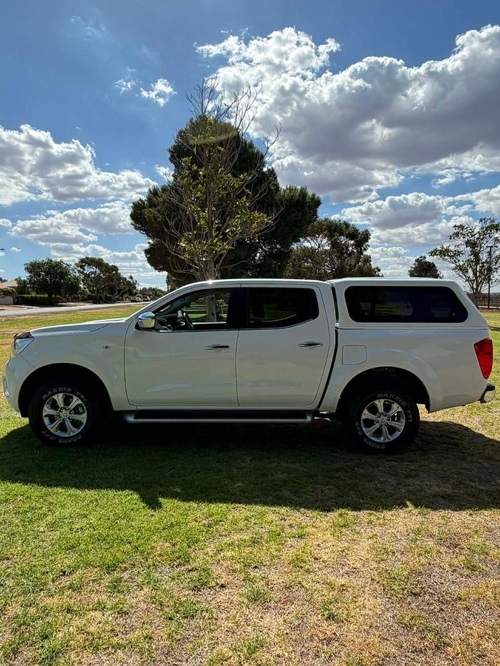 2015 Nissan Navara ST