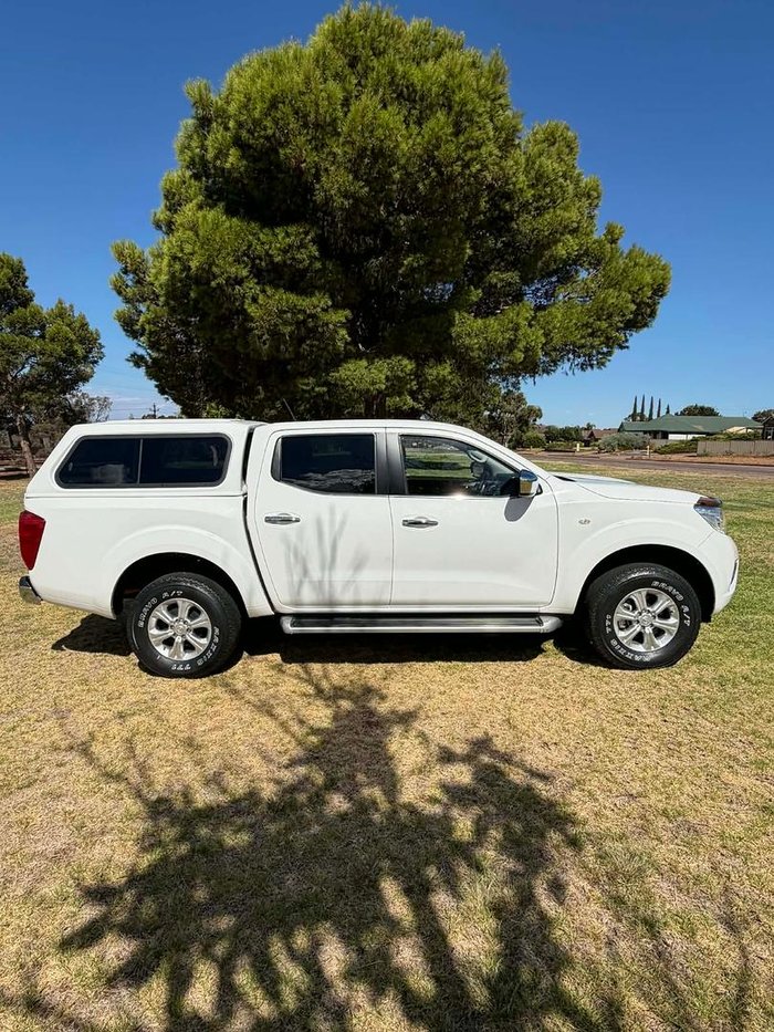 2015 Nissan Navara ST