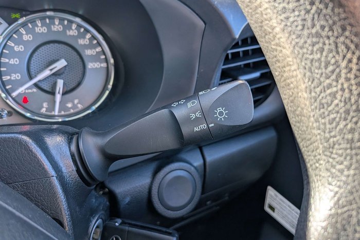 2021 Toyota Hilux SR