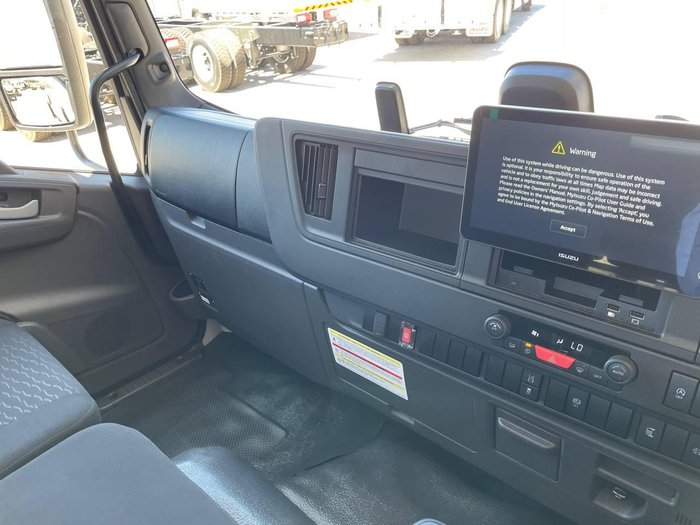 2025 Isuzu F Series FRR 110-240 AM C52