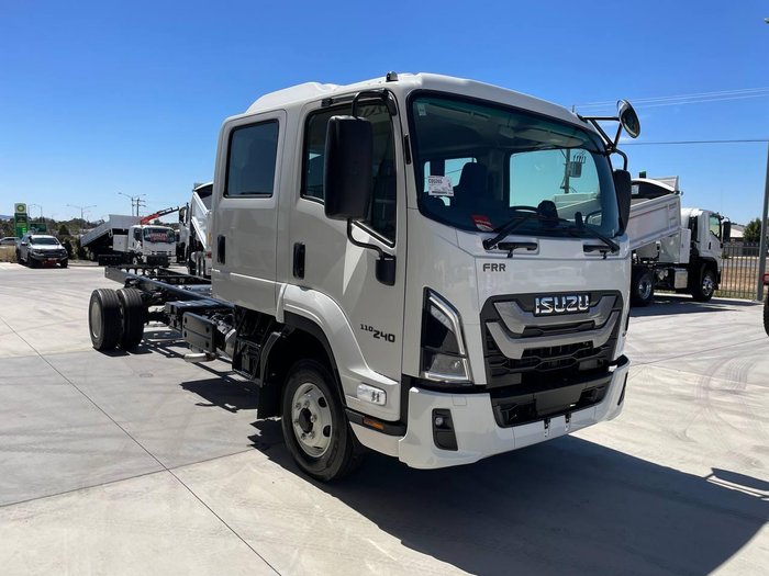 2025 Isuzu F Series FRR 110-240 AM C52