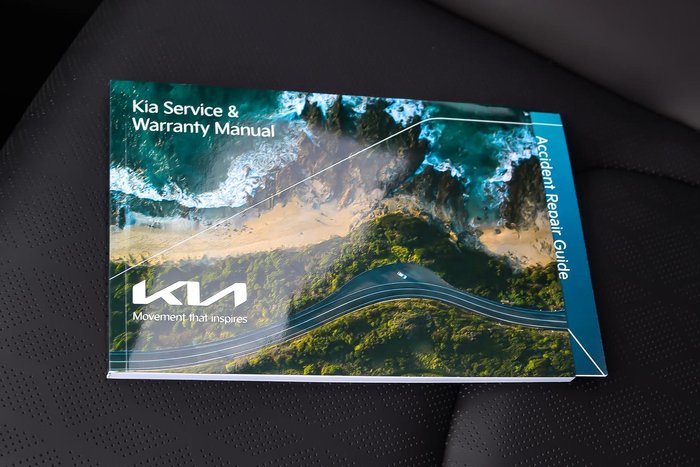 2024 Kia Carnival GT-Line HEV