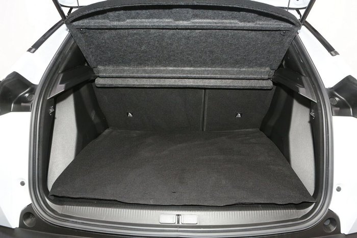 2024 Peugeot 2008 GT