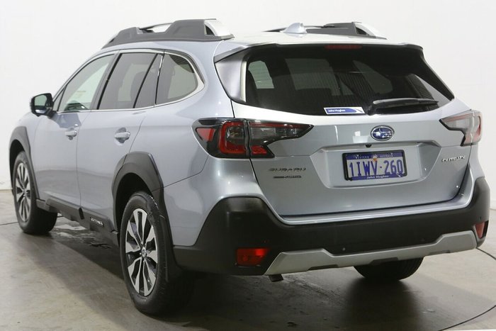 2025 Subaru Outback AWD Touring