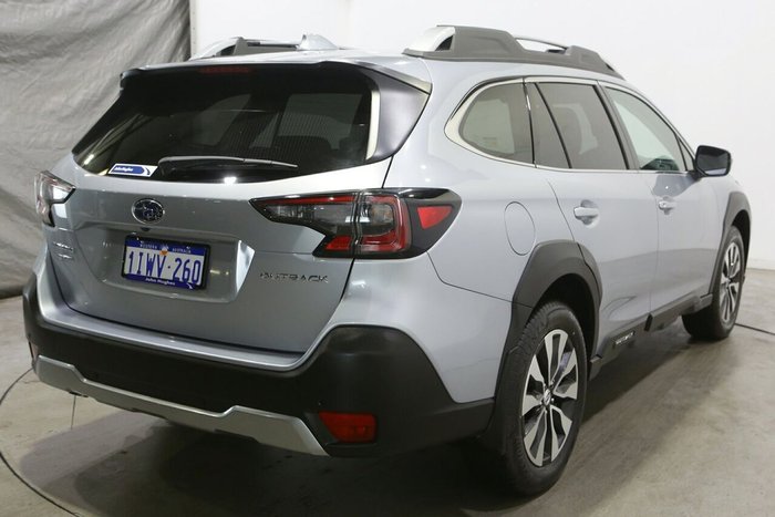 2025 Subaru Outback AWD Touring