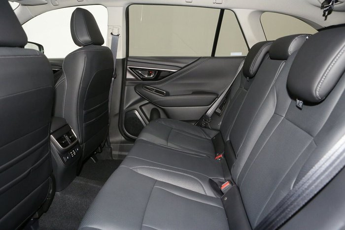 2025 Subaru Outback AWD Touring