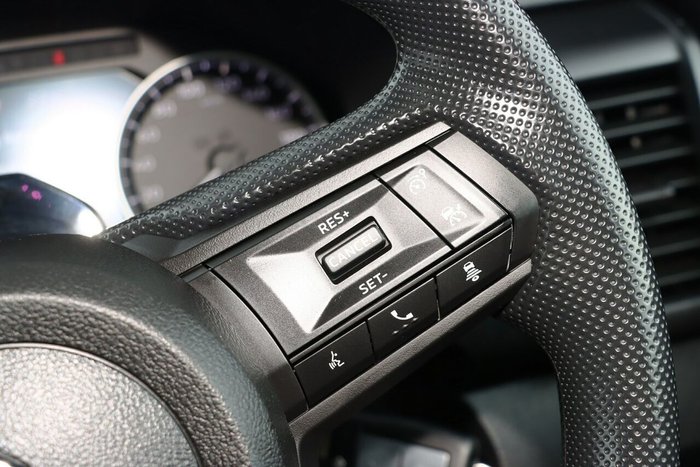 2025 Mitsubishi Triton GLX+