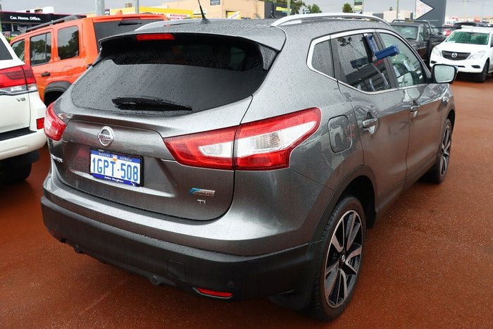 2016 Nissan QASHQAI Ti