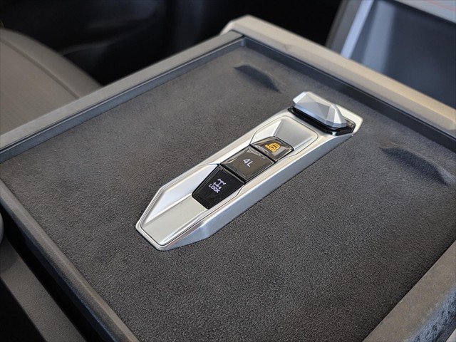 2026 LDV Terron 9 Evolve