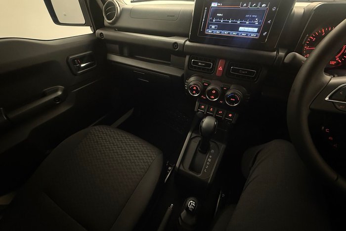 2024 Suzuki Jimny GLX