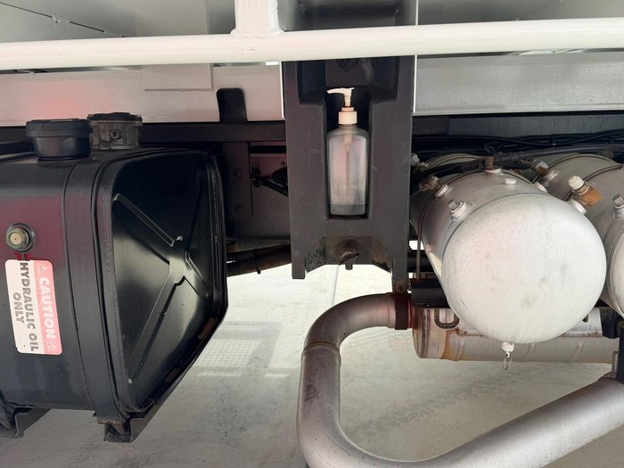 2014 Isuzu F Series FXD 1000