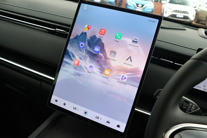 2025 Jaecoo J7 SHS Summit