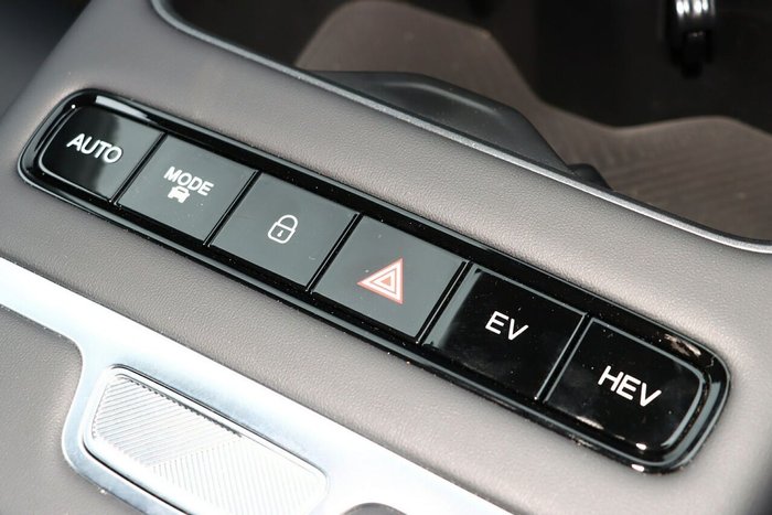 2025 Jaecoo J7 SHS Summit