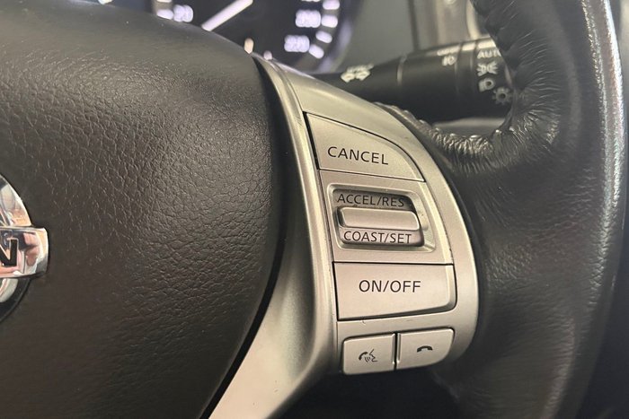 2018 Nissan Navara ST-X