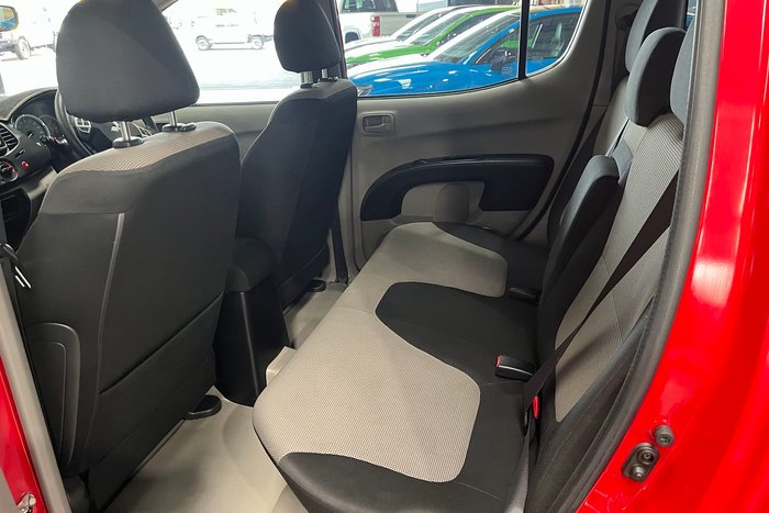 2014 Mitsubishi Triton GLX