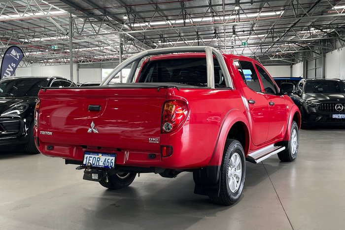 2014 Mitsubishi Triton GLX