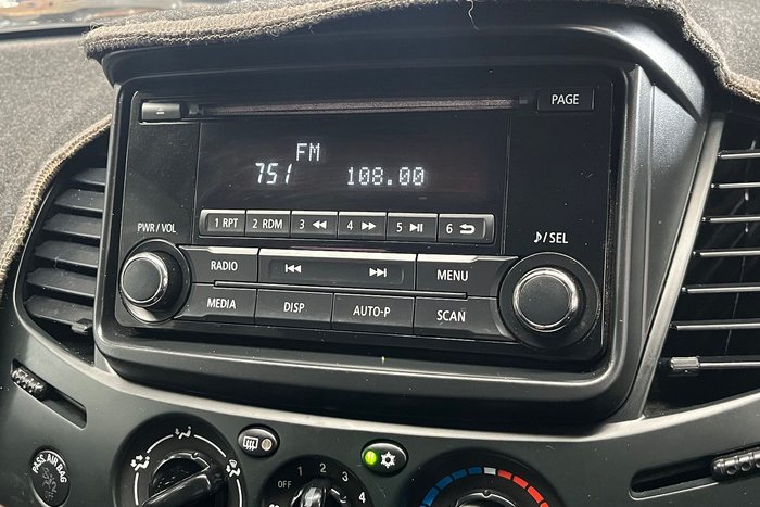 2014 Mitsubishi Triton GLX