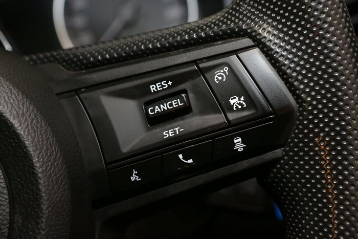 2024 Mitsubishi Triton GLX