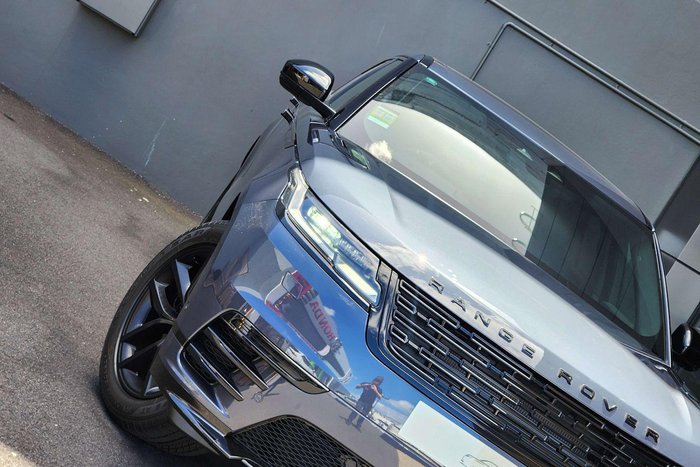 2025 Land Rover Range Rover Velar