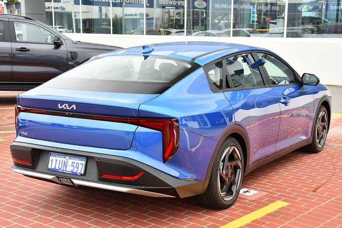 2025 Kia K4 Sport+
