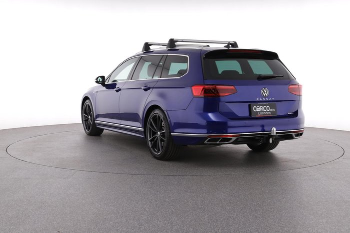 2023 Volkswagen Passat 206TSI R-Line