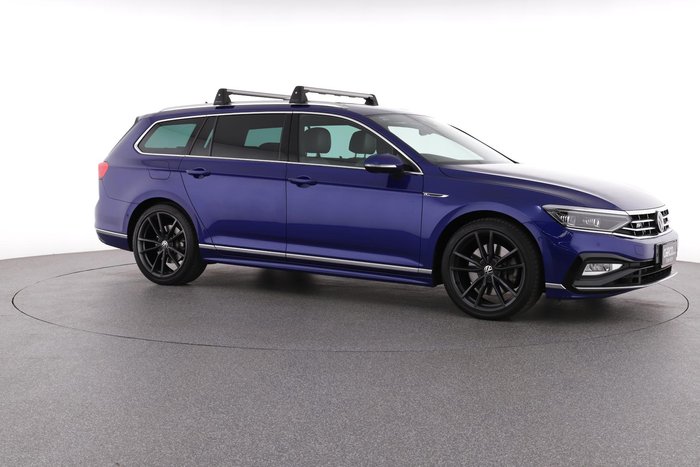2023 Volkswagen Passat 206TSI R-Line
