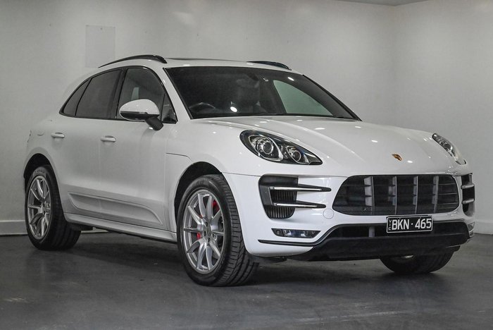 2014 Porsche Macan Turbo