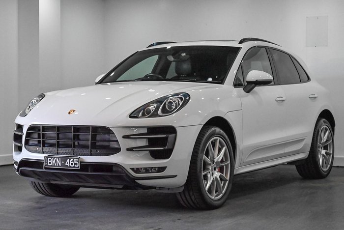 2014 Porsche Macan Turbo