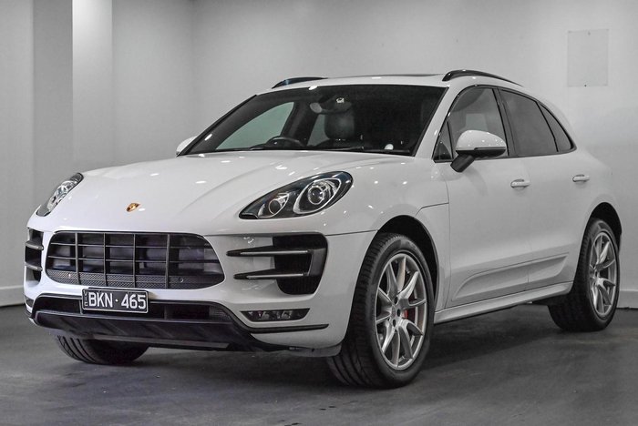 2014 Porsche Macan Turbo