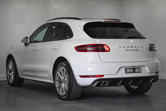 2014 Porsche Macan Turbo