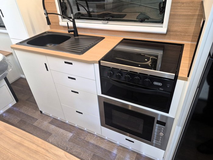 2026 On The Move Adventure 5.5