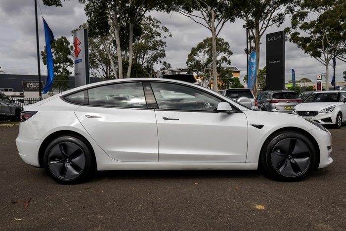 2022 Tesla Model 3 Rear-Wheel Drive