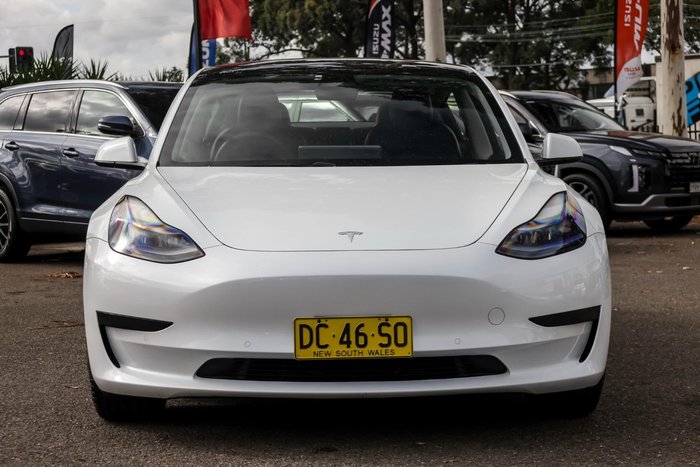 2022 Tesla Model 3 Rear-Wheel Drive