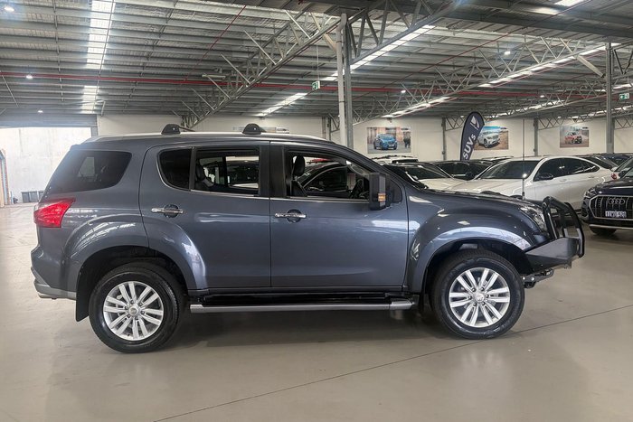 2018 Isuzu MU-X LS-T