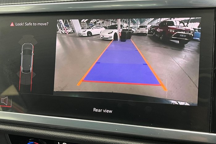 2024 Audi Q3 35 TFSI S line