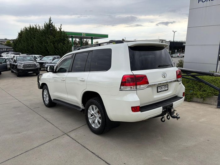 2019 Toyota Landcruiser VX